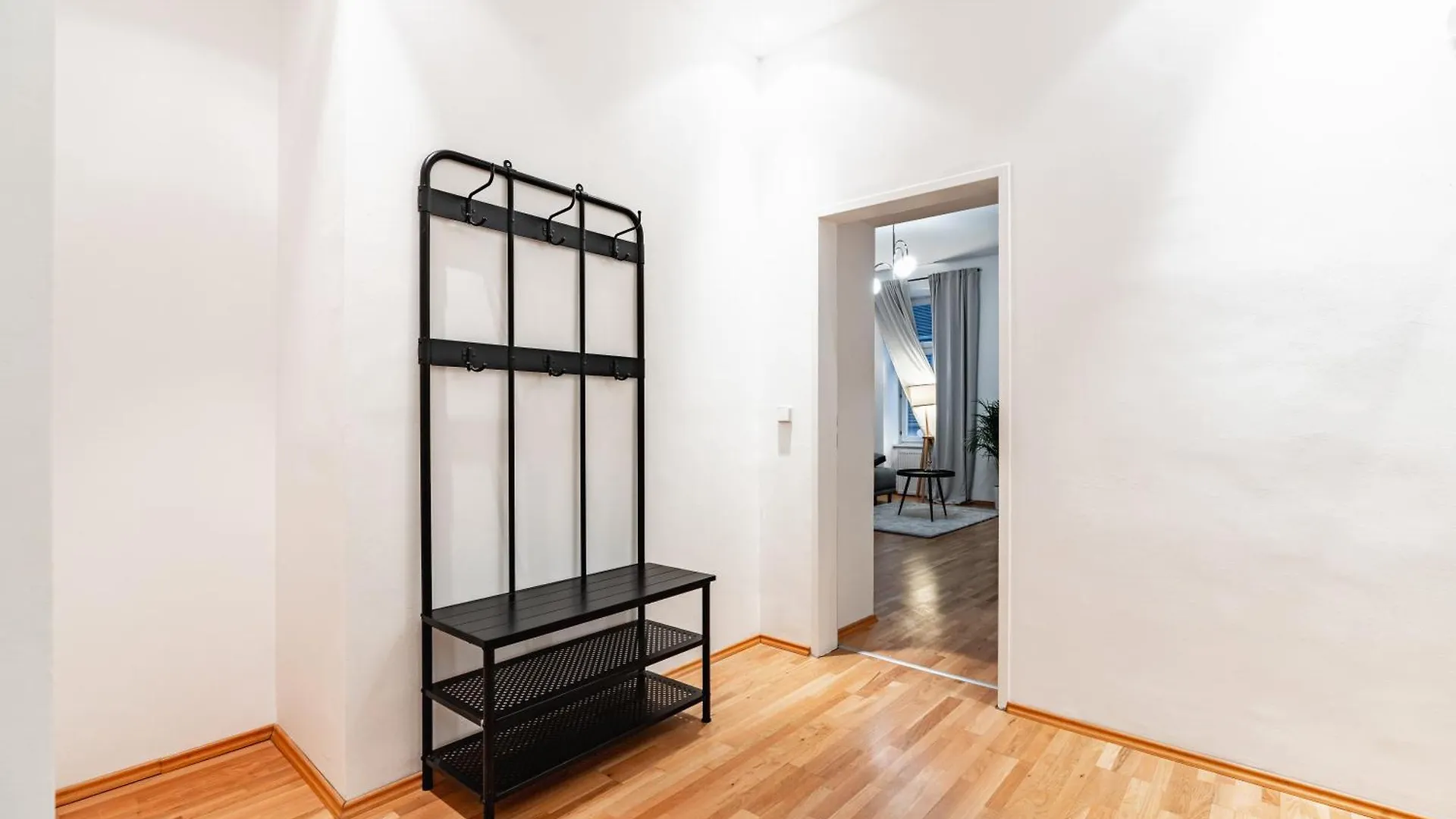 Apartmán Spacious 3-Room Apt. 15 Min To The City Center Vídeň