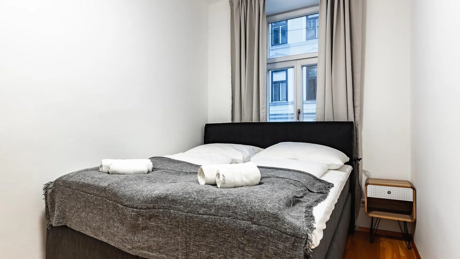 Spacious 3-Room Apt. 15 Min To The City Center Vídeň Apartmán
