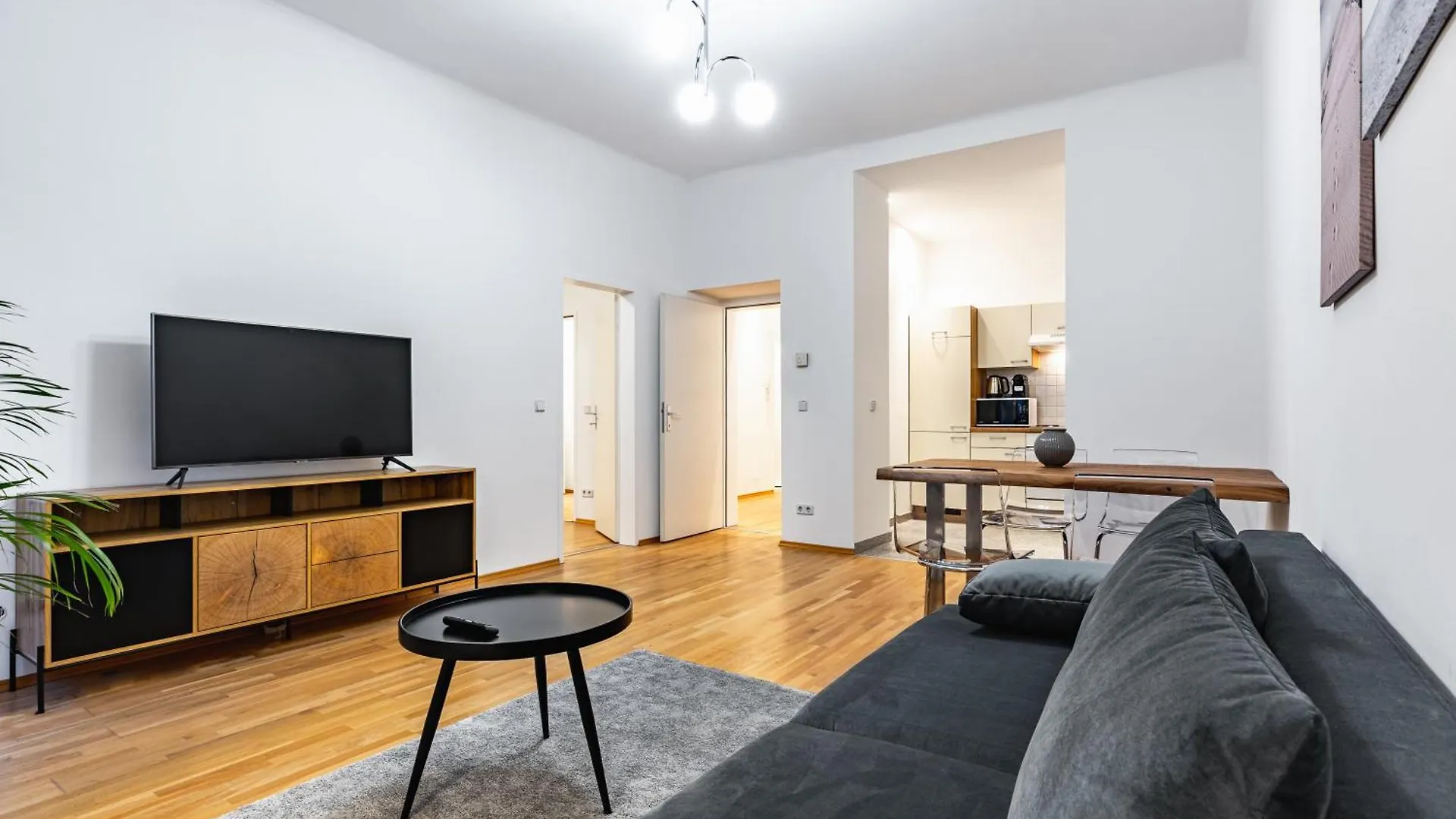 Apartmán Spacious 3-Room Apt. 15 Min To The City Center Vídeň